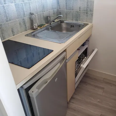 Les Pieds Dans L'eau *