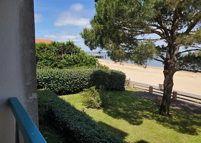 Les Pieds Dans L'eau * Arcachon